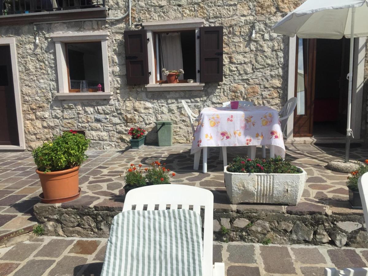 Casa Mary Apartment Brenzone sul Garda Ngoại thất bức ảnh