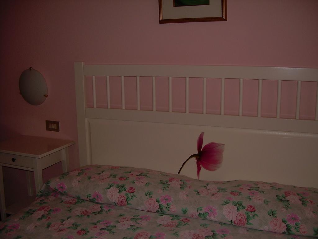 Casa Mary Apartment Brenzone sul Garda Phòng bức ảnh