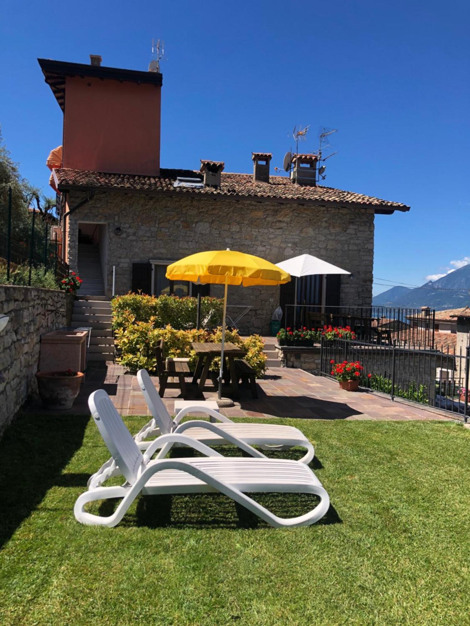Casa Mary Apartment Brenzone sul Garda Ngoại thất bức ảnh