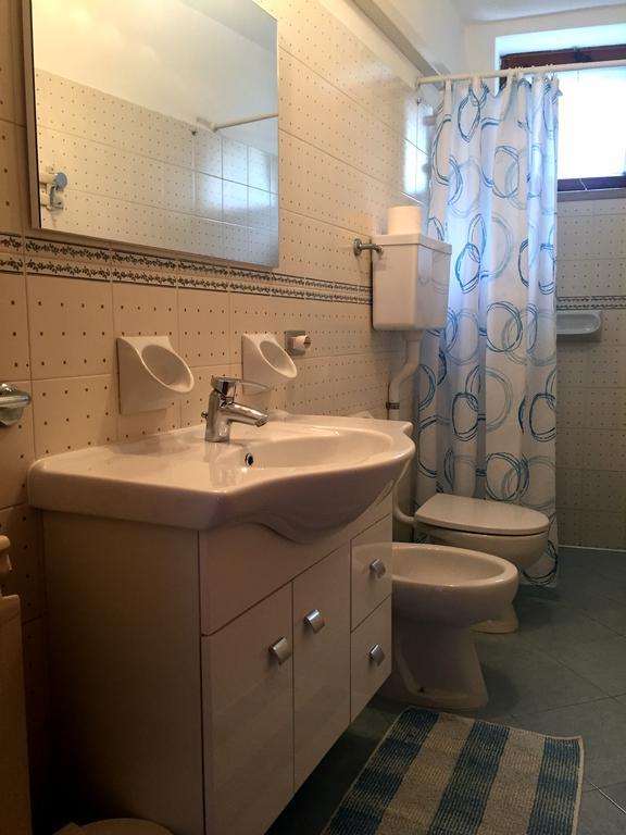Casa Mary Apartment Brenzone sul Garda Ngoại thất bức ảnh